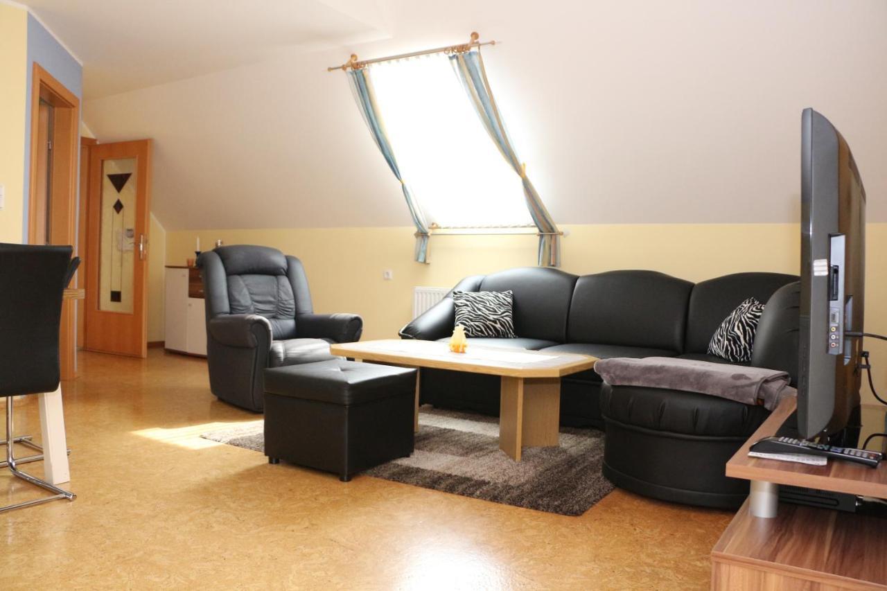 Geiseldorf Ferienwohnung Moni מראה חיצוני תמונה