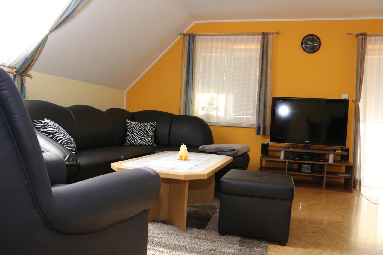 Geiseldorf Ferienwohnung Moni מראה חיצוני תמונה