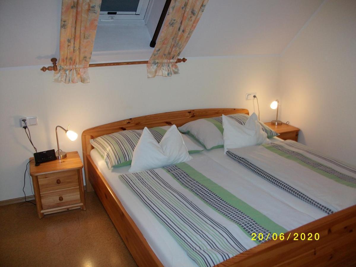 Geiseldorf Ferienwohnung Moni מראה חיצוני תמונה